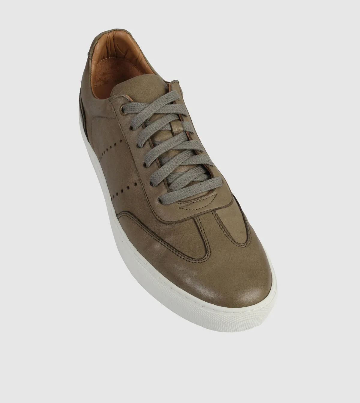 Colter Low Top sneakers by Brando