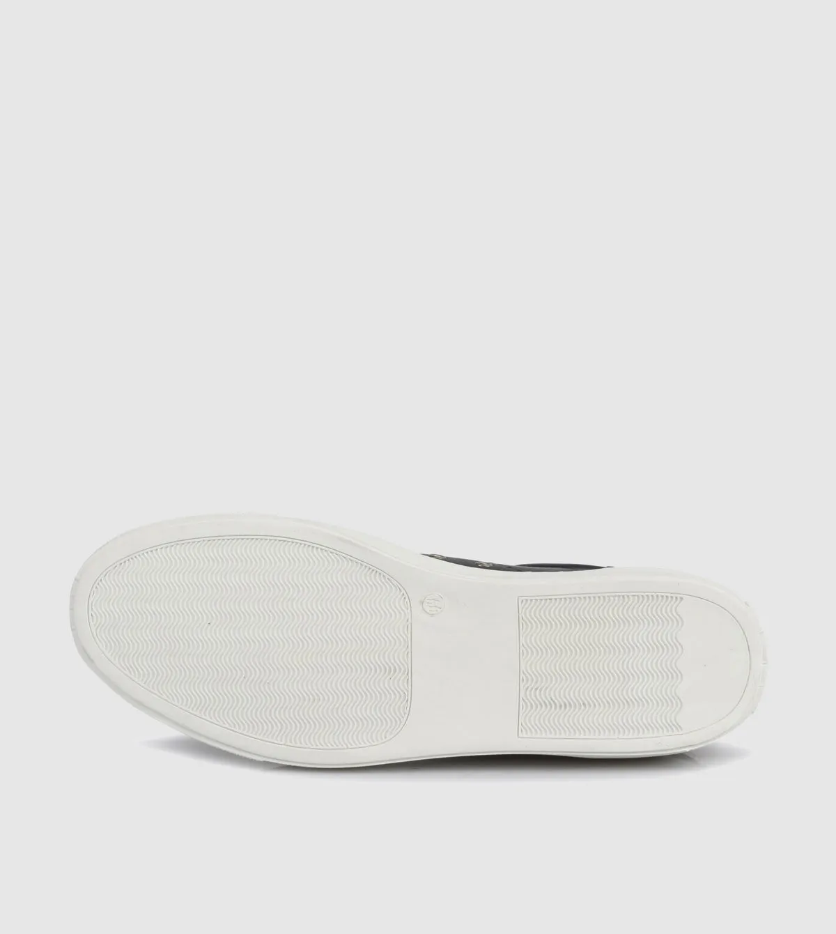 Colter Low Top sneakers by Brando