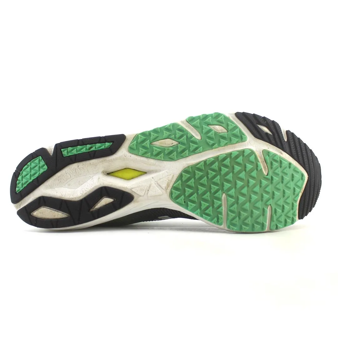 NEW BALANCE RC1400V6