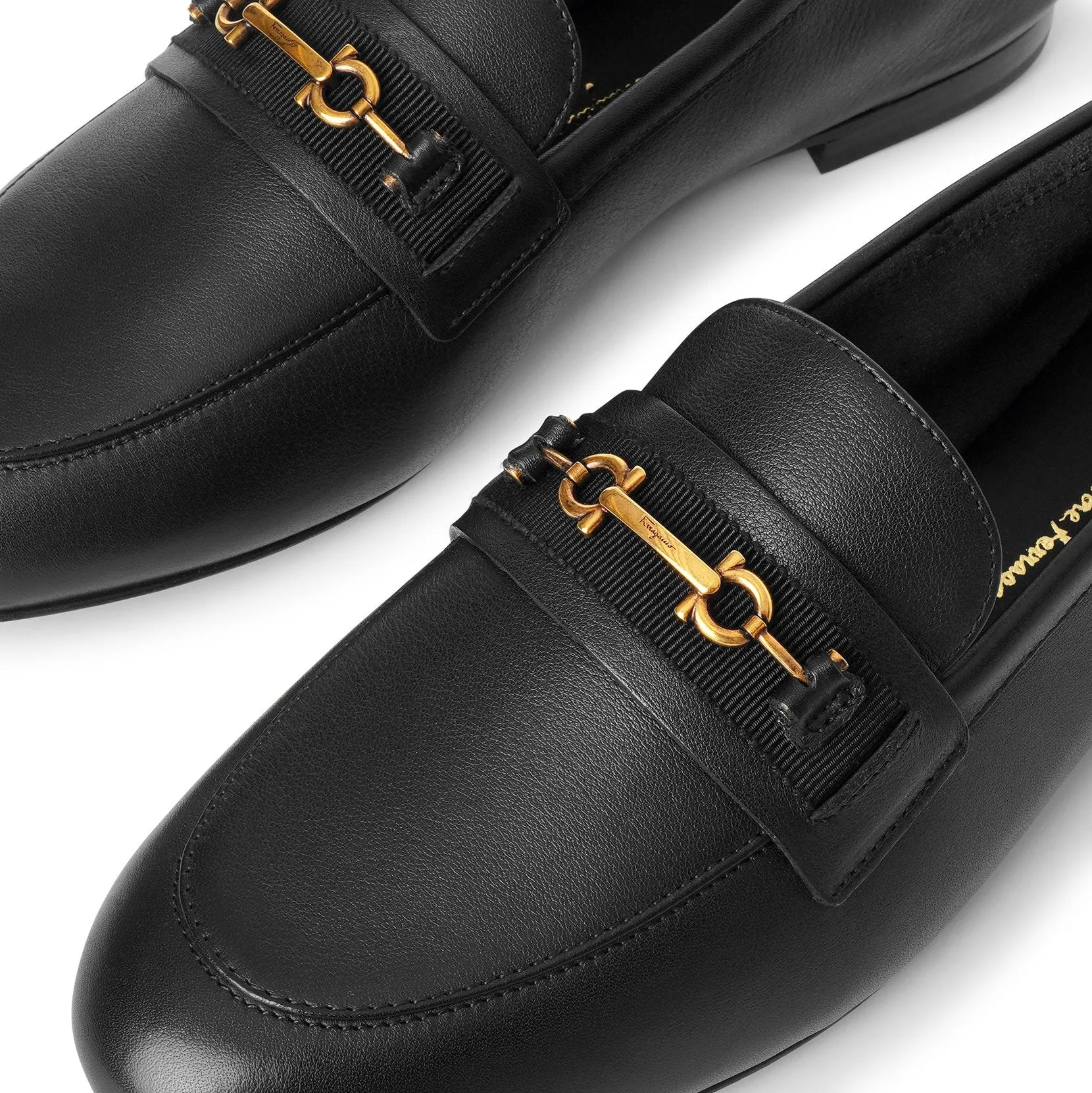 New Gancio ornament black moccasino