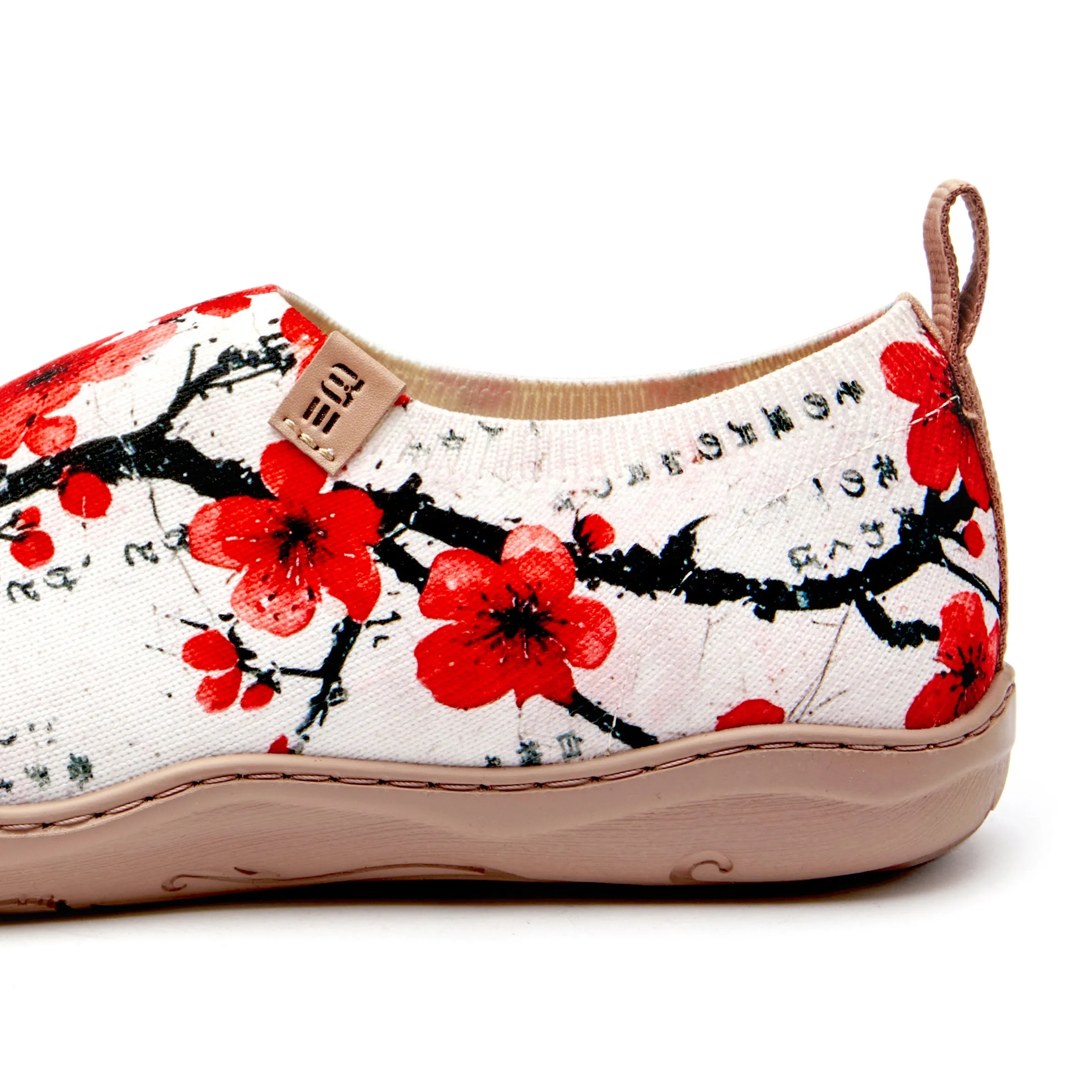 Yiume Women's Art Slip-On Shoes Comfortable Breathable Knit Casual Poetic Plum Blossom Footwear Stylish